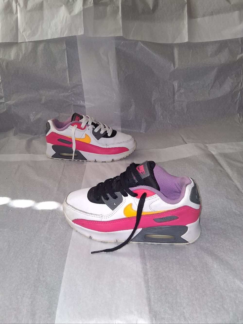 Nike Air Max 90 Retro Sneakers Size 2Y